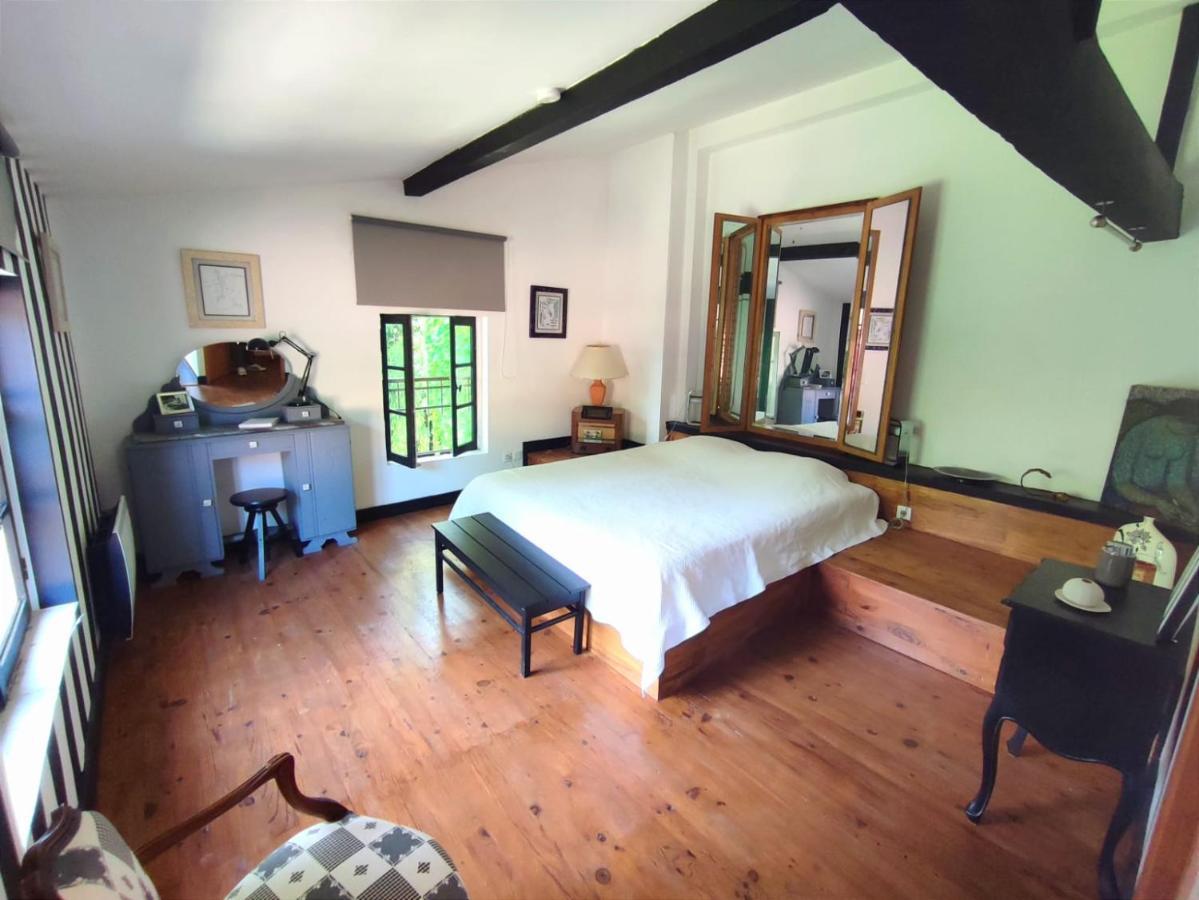 Chambre D'Hotes Le Moulin De Moulis 외부 사진