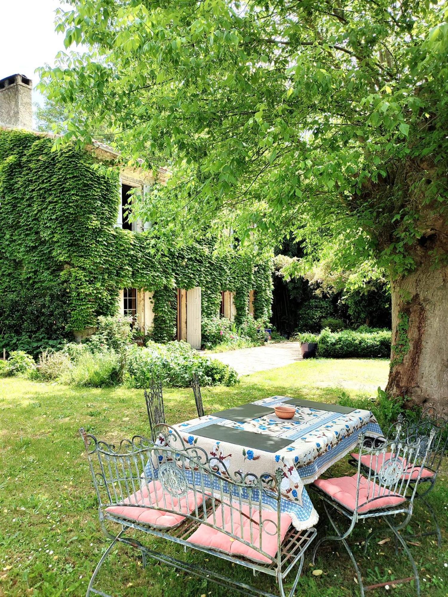 Chambre D'Hotes Le Moulin De Moulis 외부 사진